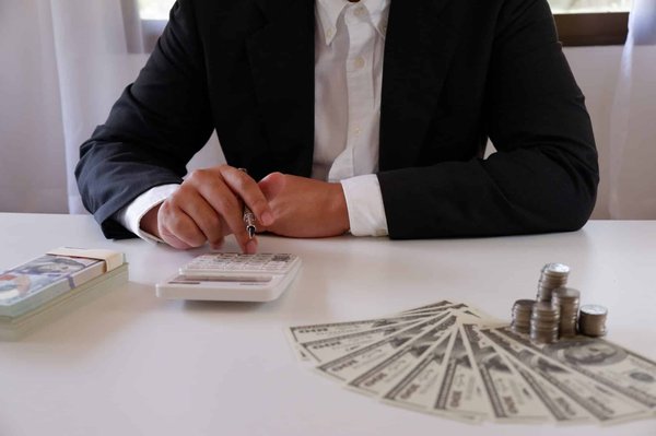 Fiche métier : découvrir le rôle et les missions d'un banquier